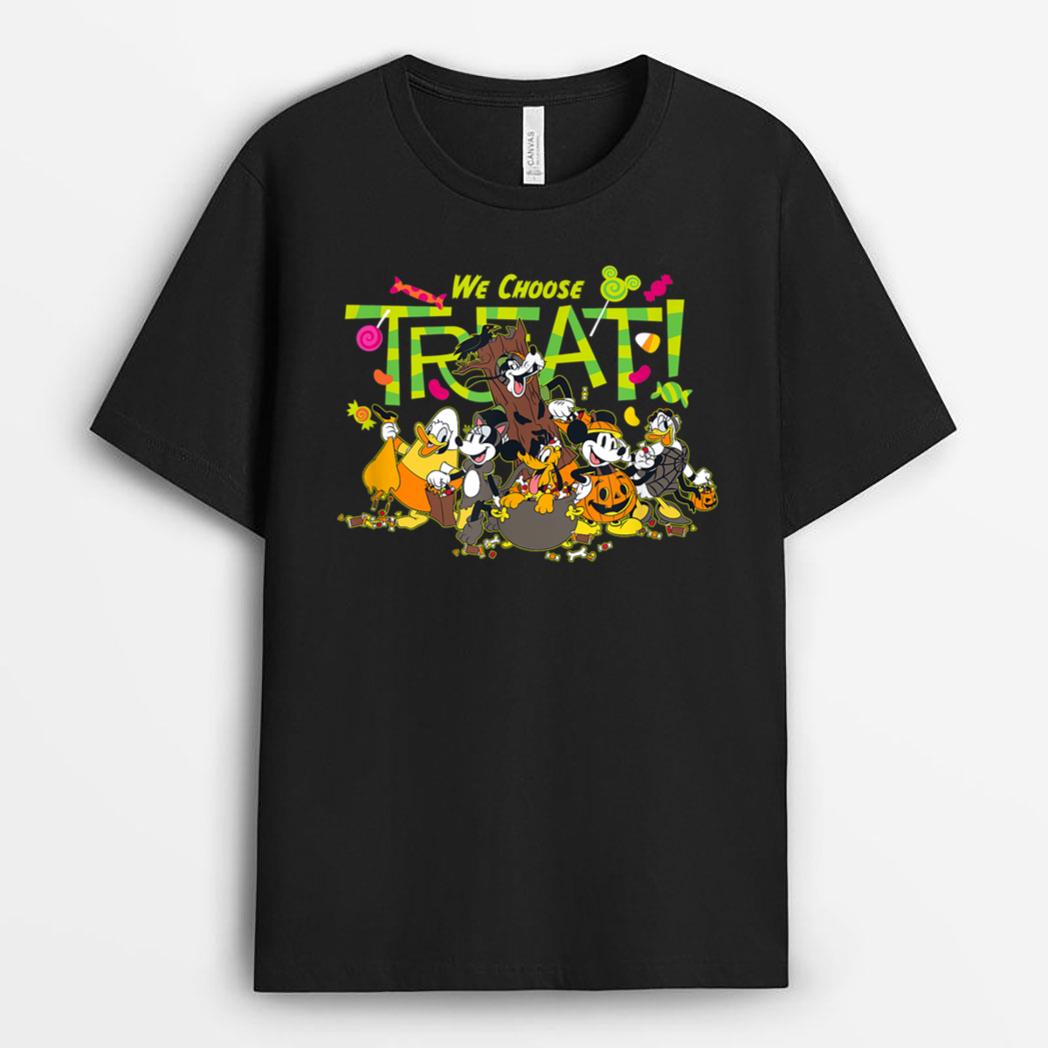Disney Mickey And Friends Halloween Group Shot Treats! T-Shirt