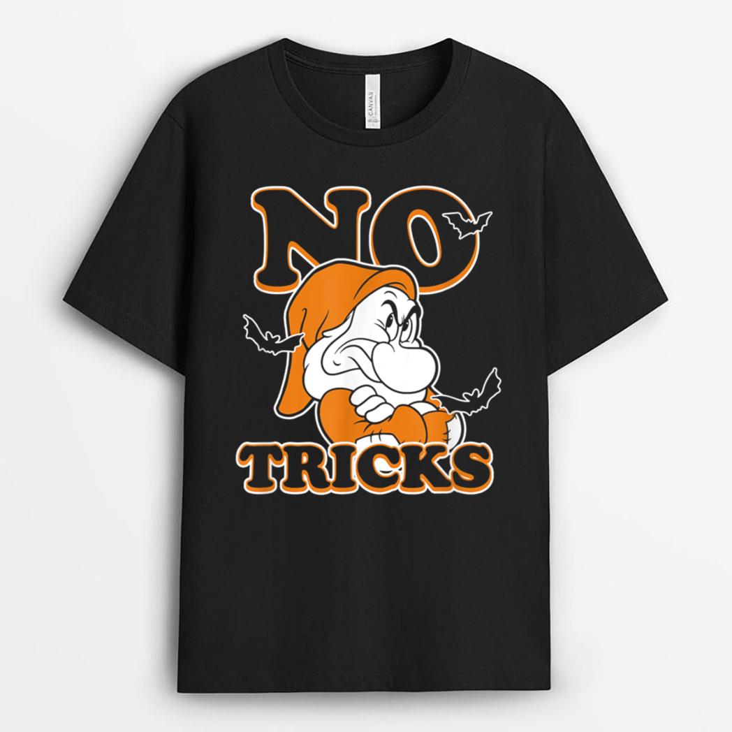 Disney Snow White And The Seven Dwarfs Halloween No Tricks T-Shirt