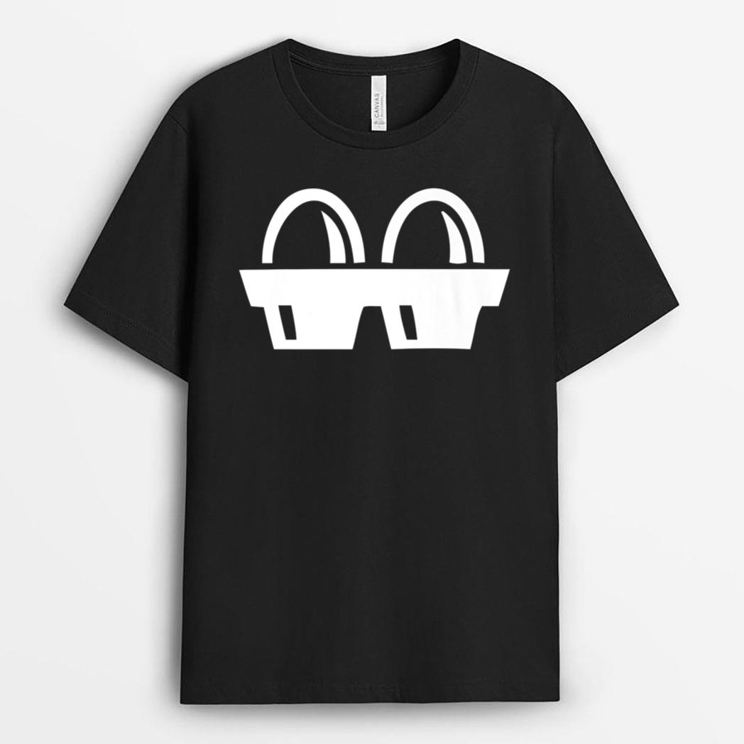 Farm Fresh Eggs Farmers Market T-Shirt