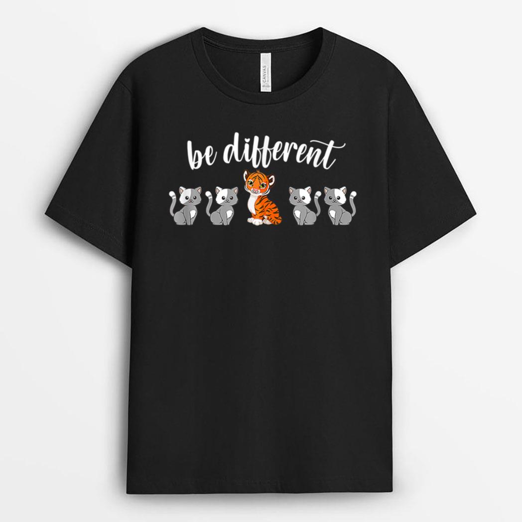 Gardener Cat Flower Kitty Cats Art T-Shirt
