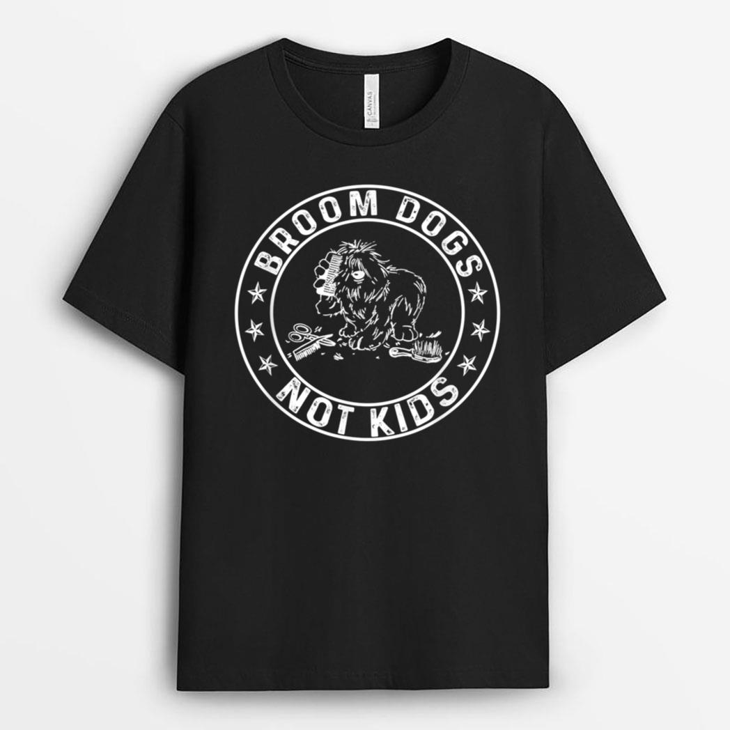 Groom Dogs Not Kids Funny Dogs Lovers T-Shirt